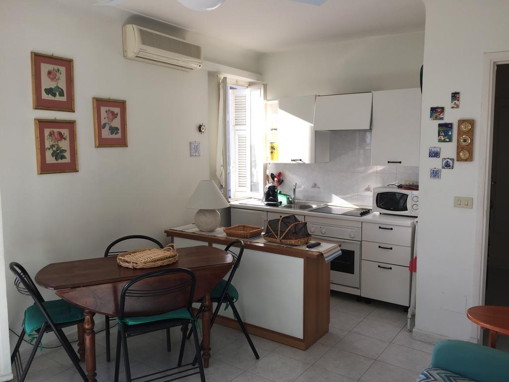 Appartement Palais Henri IV Nizza Camera foto